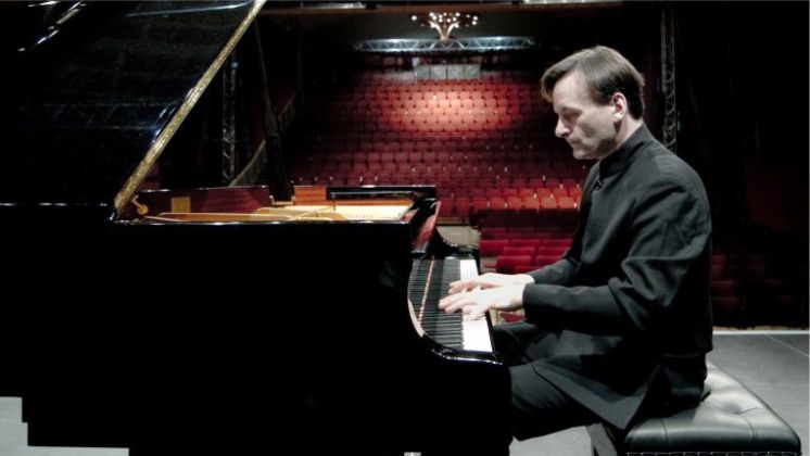 stephen hough gulbenkian